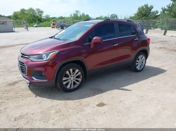 3GNCJRSB5HL148793 2017 CHEVROLET TRAX - Image 2