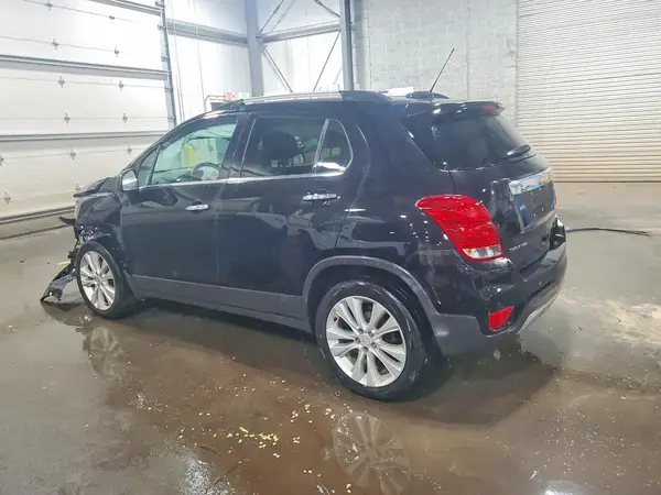 3GNCJRSB5HL285653 2017 CHEVROLET TRAX - Image 2