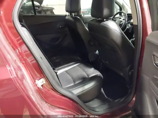 3GNCJRSB6GL117812 2016 CHEVROLET TRAX - Image 8