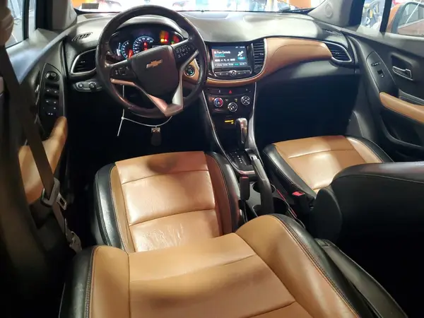 3GNCJRSB6HL184766 2017 CHEVROLET TRAX - Image 8