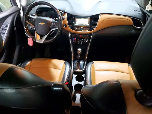 3GNCJRSB6HL192950 2017 CHEVROLET TRAX - Image 8