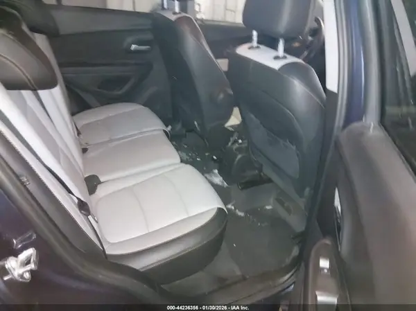 3GNCJRSB6JL411251 2018 CHEVROLET TRAX - Image 8