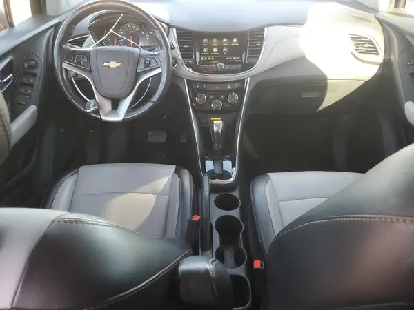3GNCJRSB6KL276502 2019 CHEVROLET TRAX - Image 8
