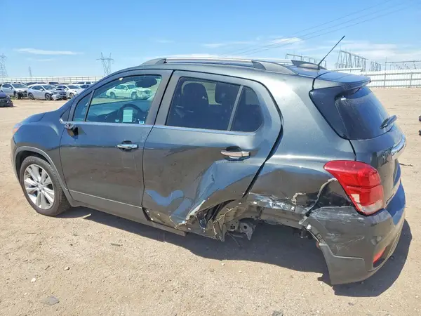 3GNCJRSB6LL147788 2020 CHEVROLET TRAX - Image 2
