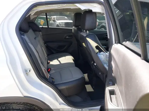 3GNCJRSB7GL266990 2016 CHEVROLET TRAX - Image 8