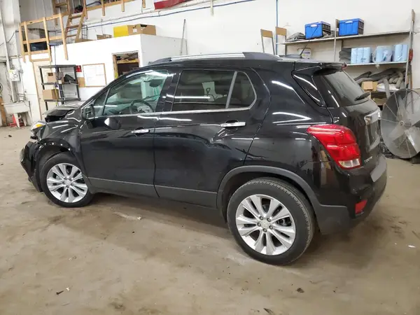 3GNCJRSB7HL177289 2017 CHEVROLET TRAX - Image 2