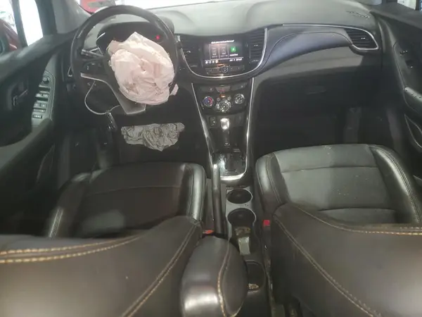 3GNCJRSB7LL218805 2020 CHEVROLET TRAX - Image 8