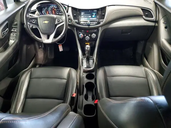 3GNCJRSB8HL275747 2017 CHEVROLET TRAX - Image 8
