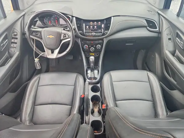 3GNCJRSB8LL214200 2020 CHEVROLET TRAX - Image 8