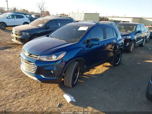 3GNCJRSB8LL228159 2020 CHEVROLET TRAX - Image 2