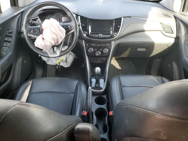 3GNCJRSB8LL241316 2020 CHEVROLET TRAX - Image 8