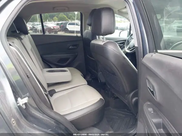 3GNCJRSB9GL141912 2016 CHEVROLET TRAX - Image 8