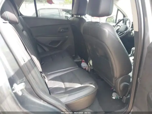 3GNCJRSB9GL167619 2016 CHEVROLET TRAX - Image 8