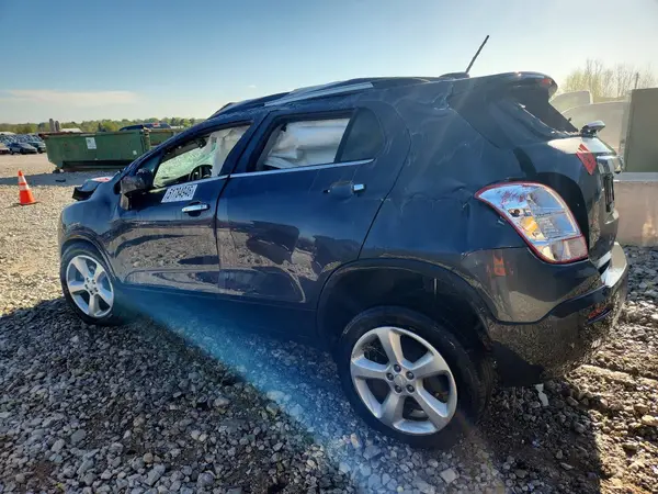 3GNCJRSB9GL189605 2016 CHEVROLET TRAX - Image 2