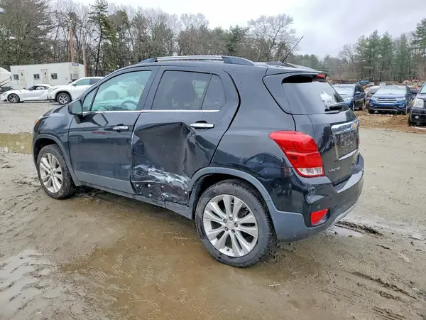 3GNCJRSB9HL198743 2017 CHEVROLET TRAX - Image 2