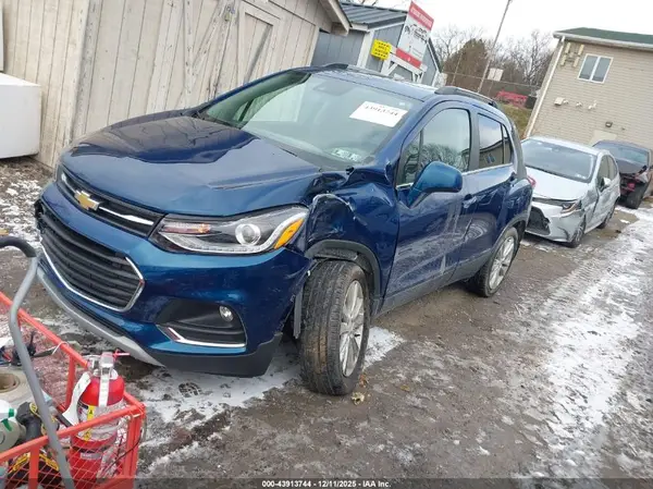 3GNCJRSB9KL180475 2019 CHEVROLET TRAX - Image 2