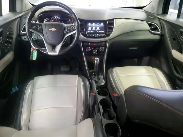 3GNCJRSB9LL175939 2020 CHEVROLET TRAX - Image 8