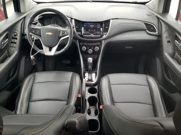 3GNCJRSB9LL186083 2020 CHEVROLET TRAX - Image 8