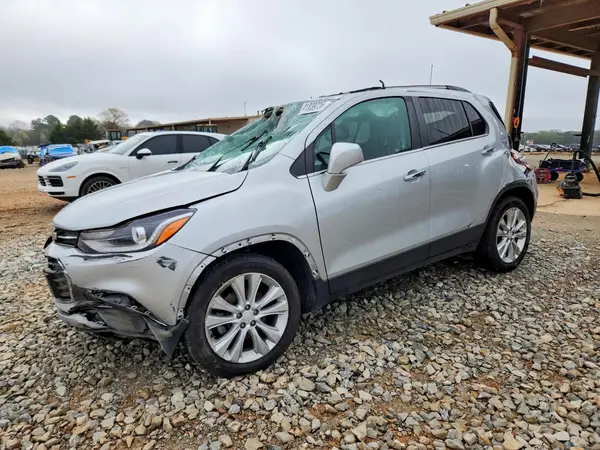 3GNCJRSB9LL245035 2020 CHEVROLET TRAX - Image 1
