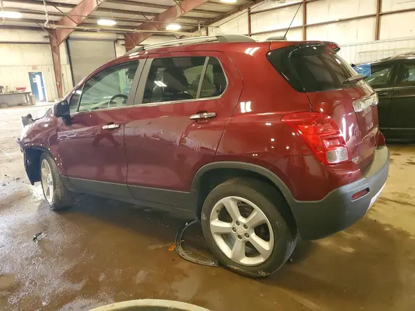 3GNCJRSBXGL132278 2016 CHEVROLET TRAX - Image 2