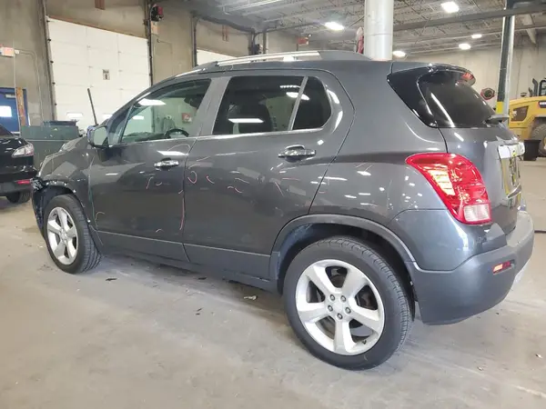 3GNCJRSBXGL171517 2016 CHEVROLET TRAX - Image 2