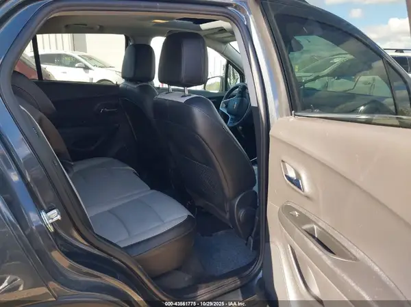 3GNCJRSBXHL150930 2017 CHEVROLET TRAX - Image 8