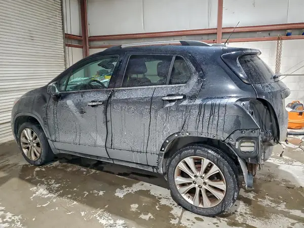 3GNCJRSBXHL265205 2017 CHEVROLET TRAX - Image 2