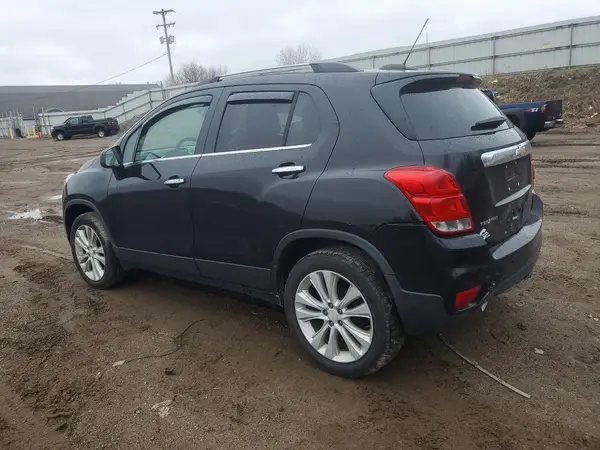 3GNCJRSBXHL267746 2017 CHEVROLET TRAX - Image 2