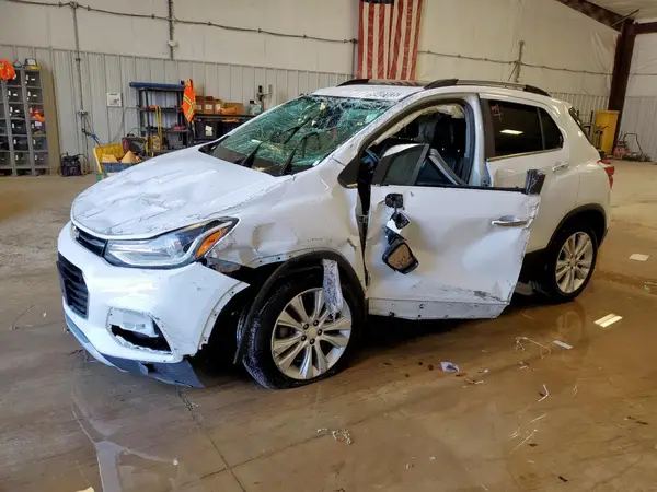 3GNCJRSBXLL117371 2020 CHEVROLET TRAX - Image 1