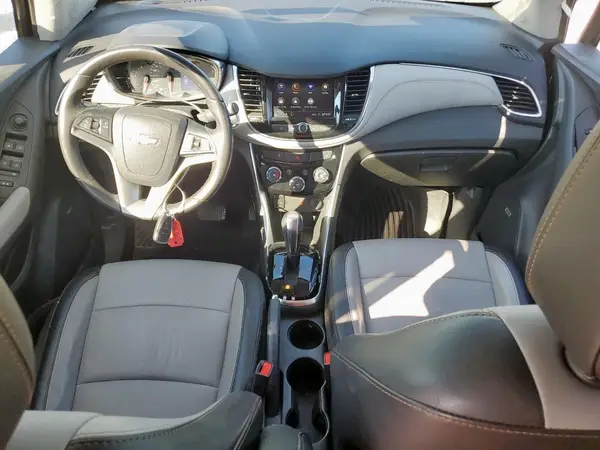 3GNCJRSBXLL269408 2020 CHEVROLET TRAX - Image 8