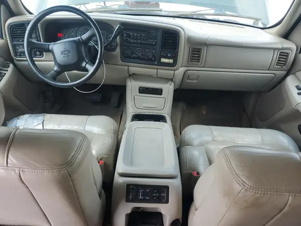 3GNFK16T71G236242 2016 CHEVROLET SUBURBAN - Image 8