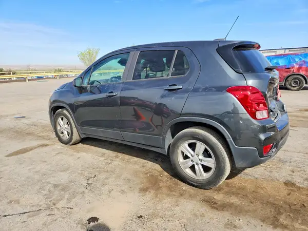 3GNJKSB3LL187432 2020 CHEVROLET TRAX - Image 2