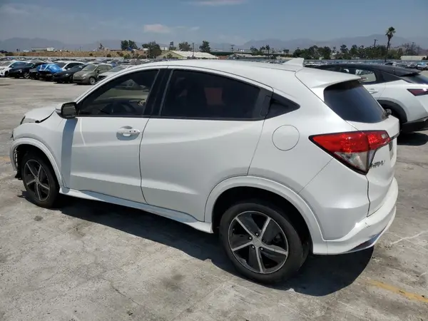 3HGRU589XKM008555 2019 HONDA HR-V - Image 2