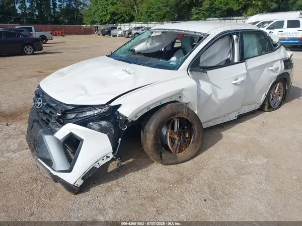3KMJA3DE8SE007522 2025 HYUNDAI TUCSON - Image 2