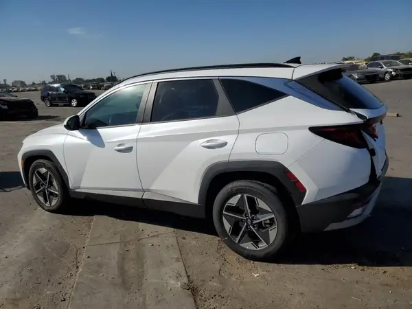 3KMJB3DE3SE011037 2025 HYUNDAI TUCSON - Image 2