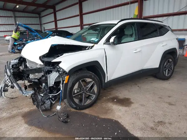 3KMJBCDE3SE004282 2025 HYUNDAI TUCSON - Image 2