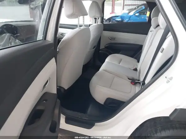 3KMJBCDE3SE004282 2025 HYUNDAI TUCSON - Image 8