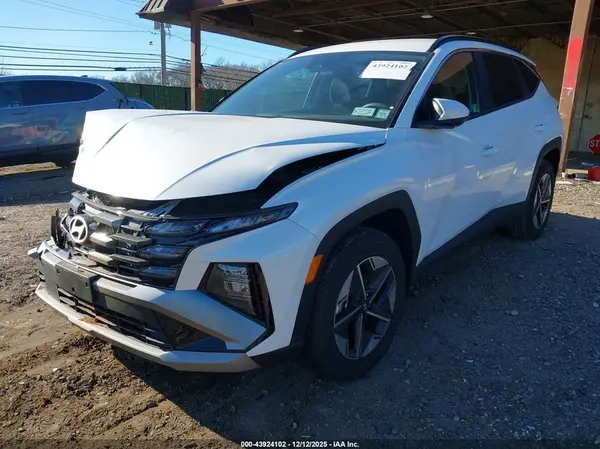 3KMJBCDE6SE021402 2025 HYUNDAI TUCSON - Image 2