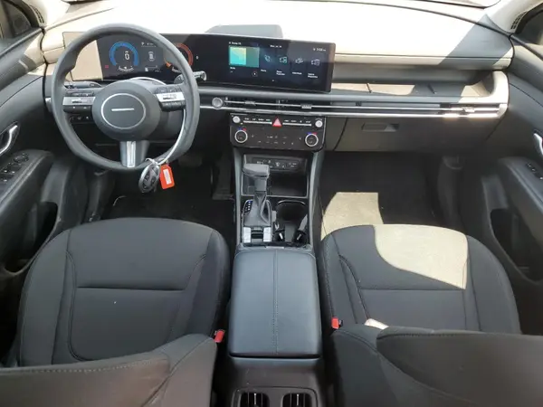 3KMJBCDEXSE004683 2025 HYUNDAI TUCSON - Image 8