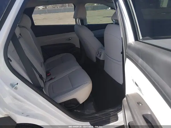 3KMJC3DE2SE023774 2025 HYUNDAI TUCSON - Image 8