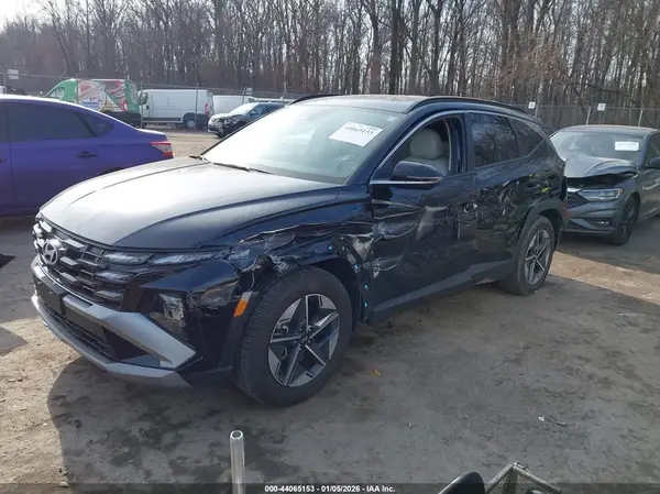 3KMJC3DE8SE009104 2025 HYUNDAI TUCSON - Image 2