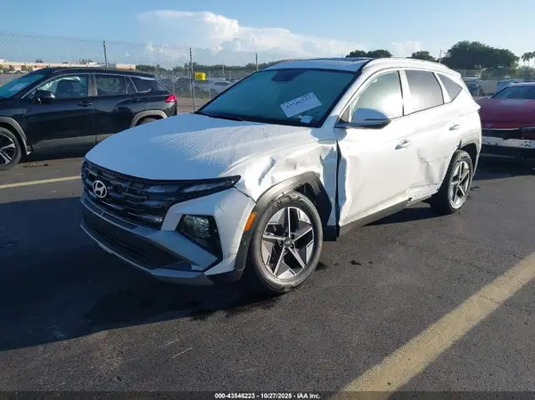 3KMJC3DE8SE014173 2025 HYUNDAI TUCSON - Image 2