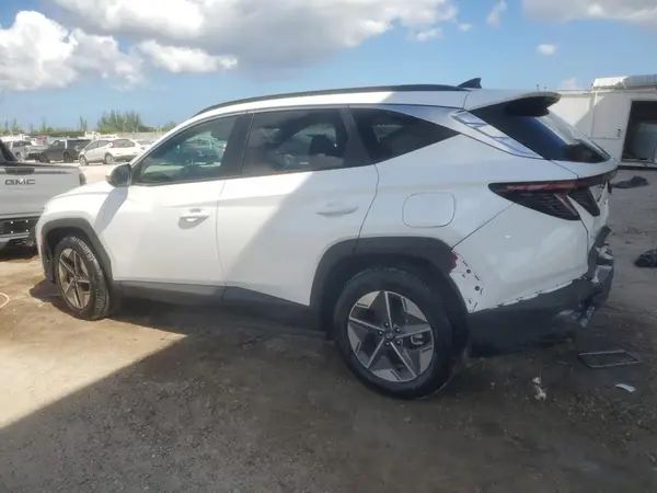 3KMJC3DEXSE014868 2025 HYUNDAI TUCSON - Image 2