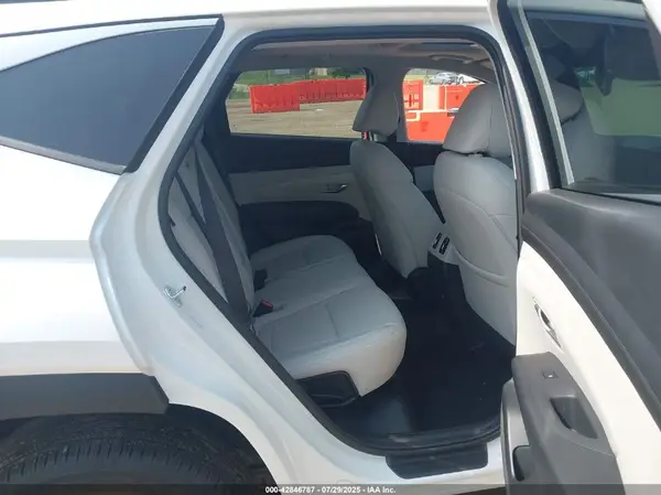 3KMJCCDE0SE007685 2025 HYUNDAI TUCSON - Image 8