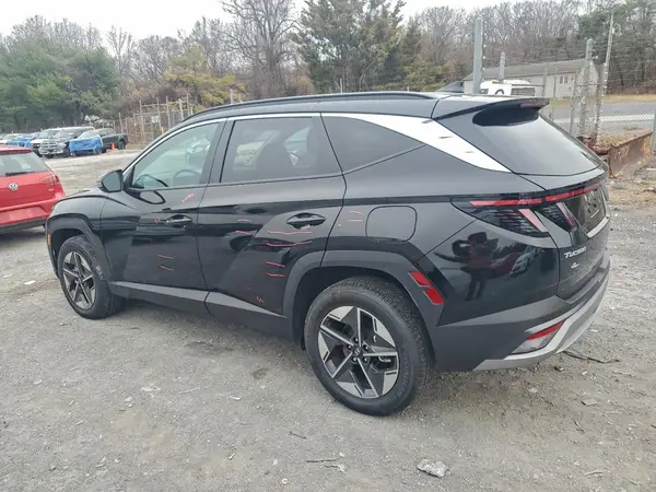 3KMJCCDE2SE008255 2025 HYUNDAI TUCSON - Image 2