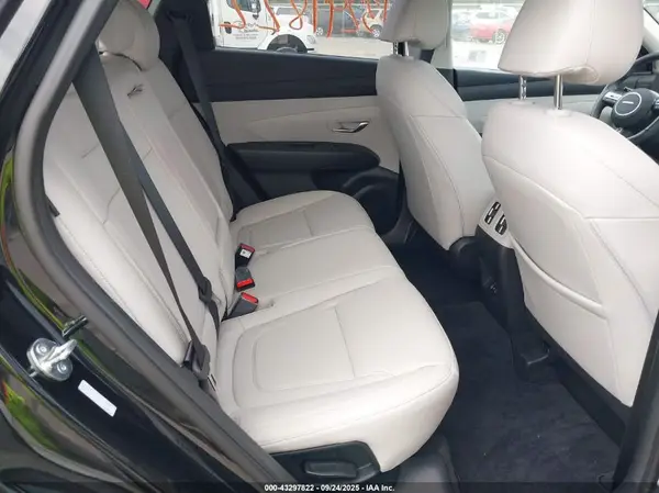 3KMJCCDE3SE017563 2025 HYUNDAI TUCSON - Image 8