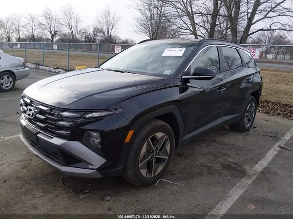 3KMJCCDE8SE002881 2025 HYUNDAI TUCSON - Image 2
