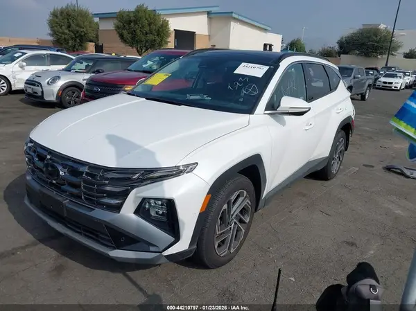 3KMJE3DE3SE017069 2025 HYUNDAI TUCSON - Image 2