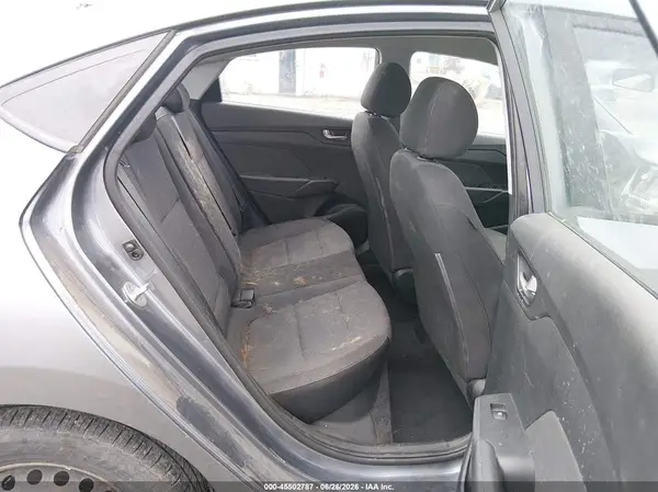 3KPC24A30JE004856 2018 HYUNDAI ACCENT - Image 8