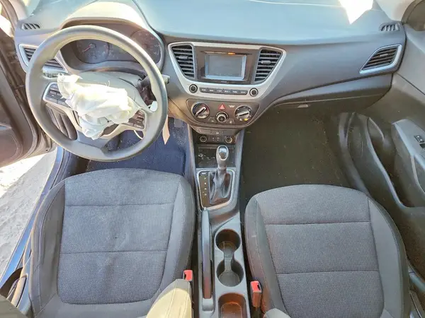 3KPC24A30JE014514 2018 HYUNDAI ACCENT - Image 8